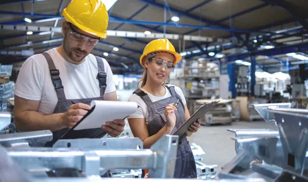 urgence de production dans les ateliers industriels